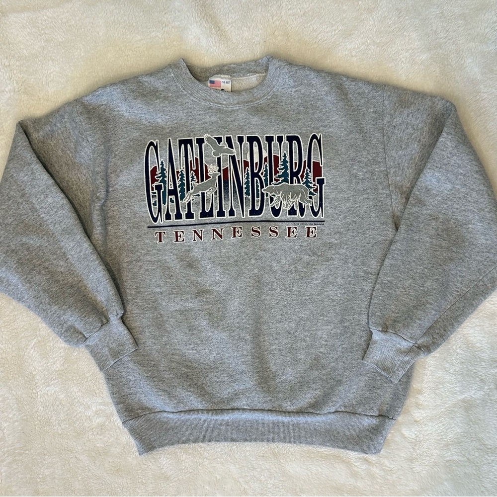 Vintage 90s Gatlinburg Tennessee graphic crewneck Sweatshirt Gray USA Made